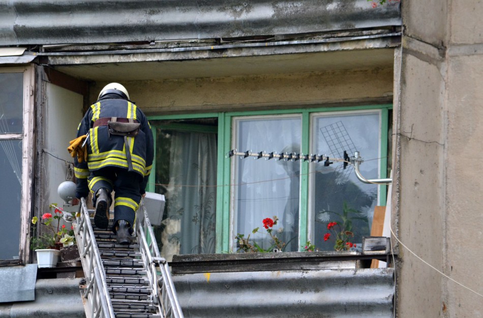 Savaitgalį svilo puodai, gaisras kilo garaže