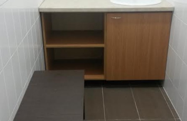 Naujame „Norfos“ prekybos centre mamos ir vaiko kambarį suniokojo asocialūs asmenys