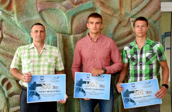 Kiokušin karate sportininkams ir jų treneriams – piniginės premijos