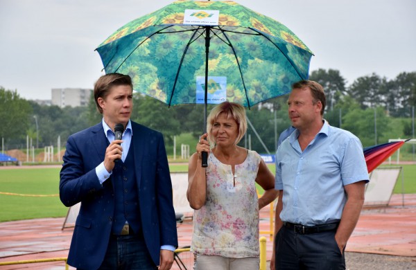 Tinklinio mylėtojams – naujos tinklinio aikštelės