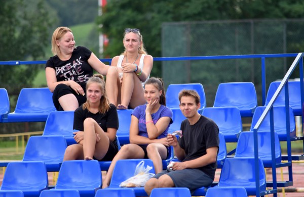 Tinklinio mylėtojams – naujos tinklinio aikštelės