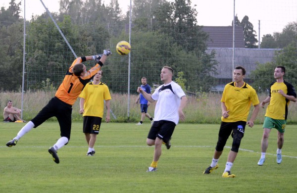 Antrojo rato kovoms prasidėjus