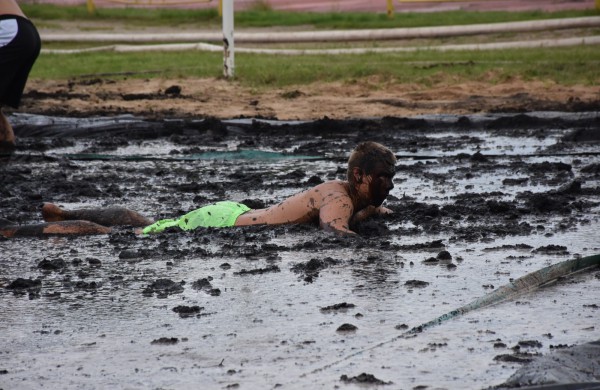 Sporto forumo "vinis" - purvo tinklinis (fotoakimirkos)