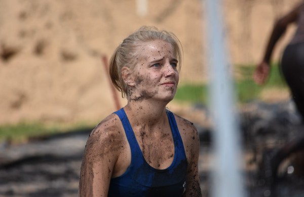 Sporto forumo "vinis" - purvo tinklinis (fotoakimirkos)