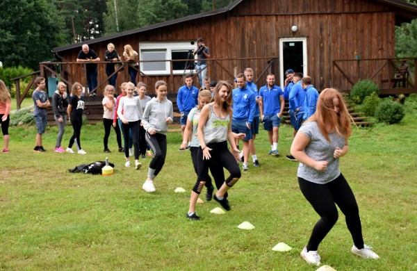 „Lietavos” žaidėjų popietė su moksleiviais: pokalbiai, netradicinis futbolas ir geros emocijos
