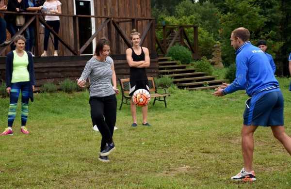 „Lietavos” žaidėjų popietė su moksleiviais: pokalbiai, netradicinis futbolas ir geros emocijos