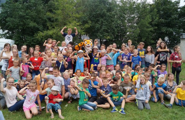 Stovykloje vaikai keliavo aplink pasaulį