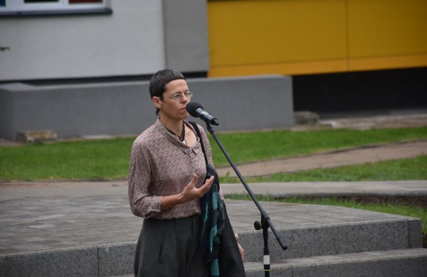 Jonavos gimtadienį plovęs lietus šventinės nuotaikos nesugadino