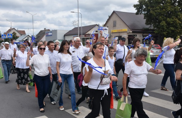 Jonavos gimtadienį plovęs lietus šventinės nuotaikos nesugadino