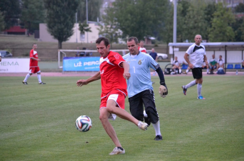 Senjorai siekė revanšo prieš „Gariūnus“