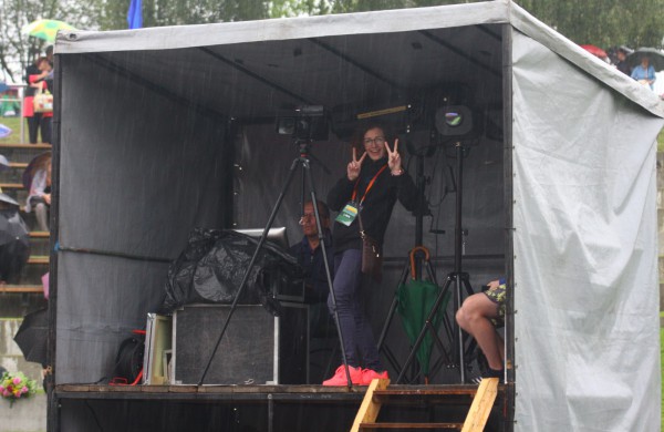 Jonavos gimtadienį plovęs lietus šventinės nuotaikos nesugadino