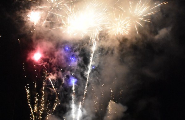 Jonavos gimtadienį plovęs lietus šventinės nuotaikos nesugadino