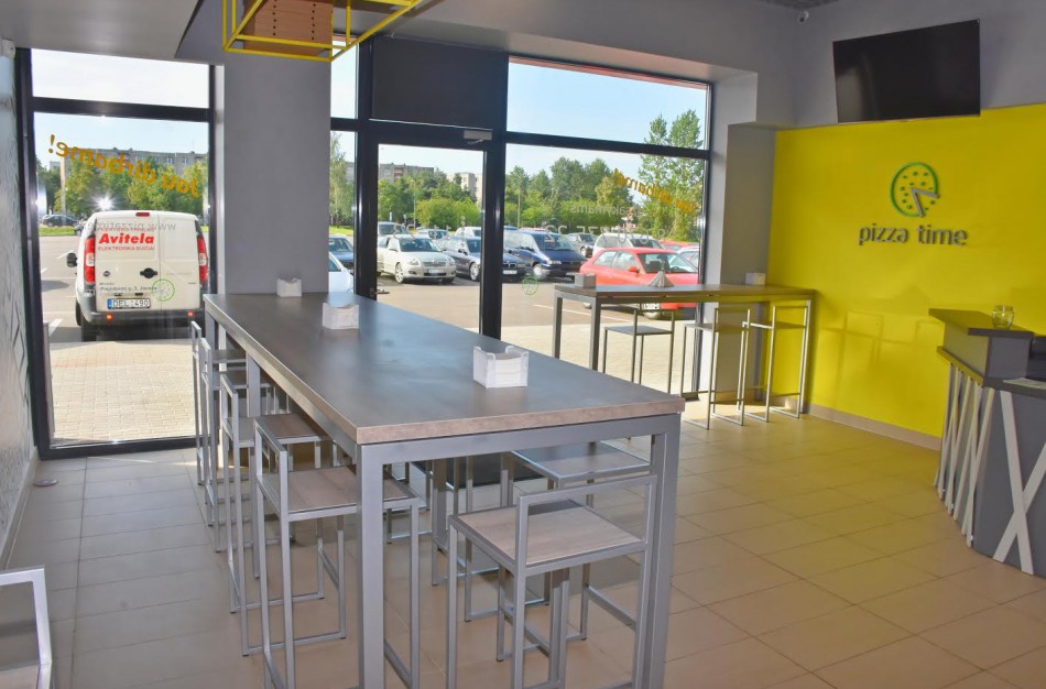 Jonavoje atsidarė „Pizza time“ picerija: kokybė, užsakymai į namus, patrauklus darbo laikas