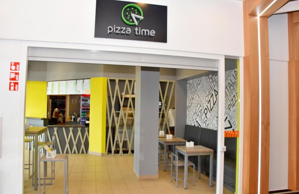 Jonavoje atsidarė „Pizza time“ picerija: kokybė, užsakymai į namus, patrauklus darbo laikas