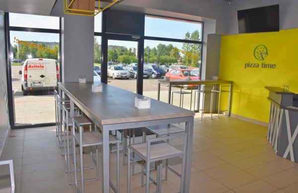 Jonavoje atsidarė „Pizza time“ picerija: kokybė, užsakymai į namus, patrauklus darbo laikas