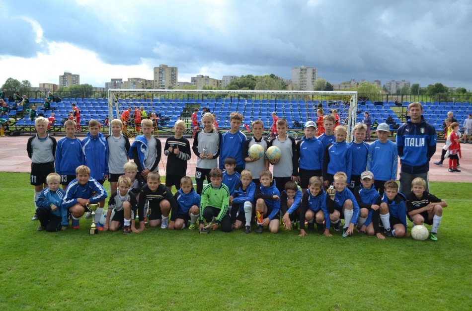 Berniukų futbolo turnyre - ir viena mergaitė