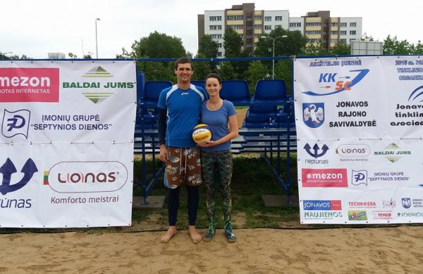 Jonavos paplūdimio tinklinio lyga baigėsi, sužaistos 141 rungtynės