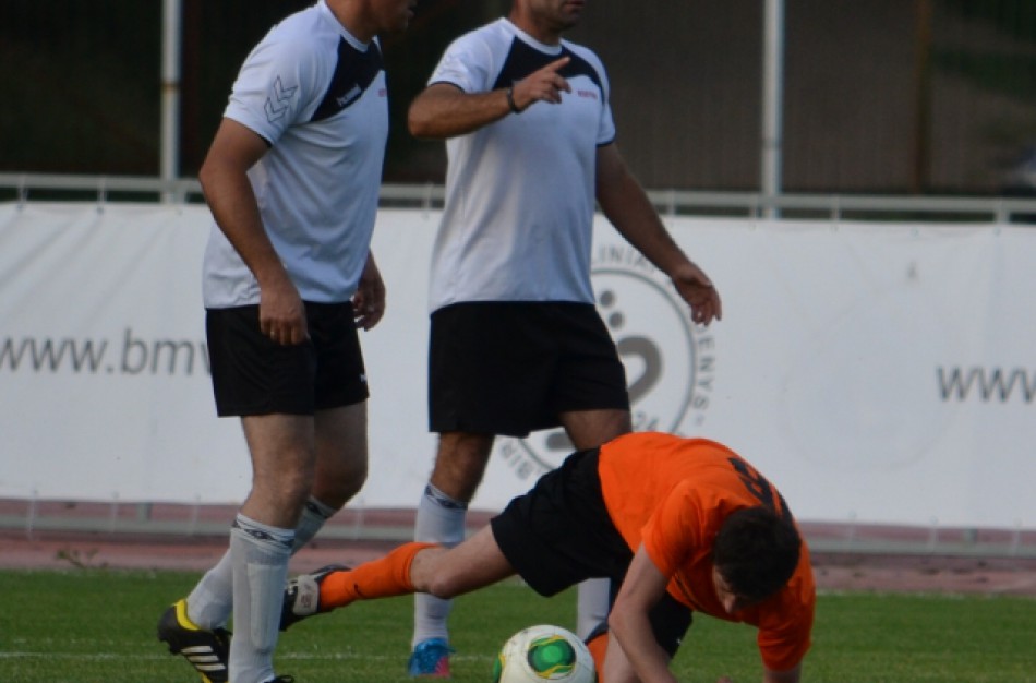 Trečiadienį Jonavos senjorai grumsis su Kauno komanda