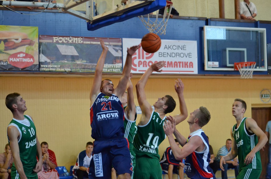 Po dramos krepšinio aikštėje didžioji Jonavos mero taurė liko namuose