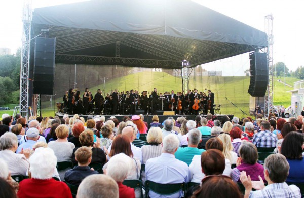 Joninių slėnyje nuskambėjo Pažaislio muzikos festivalio koncertas
