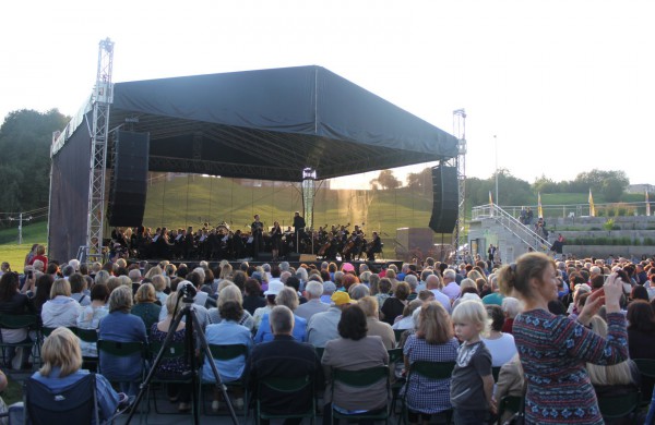Joninių slėnyje nuskambėjo Pažaislio muzikos festivalio koncertas