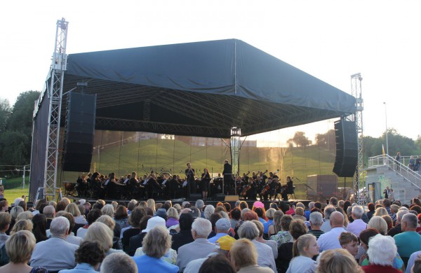 Joninių slėnyje nuskambėjo Pažaislio muzikos festivalio koncertas