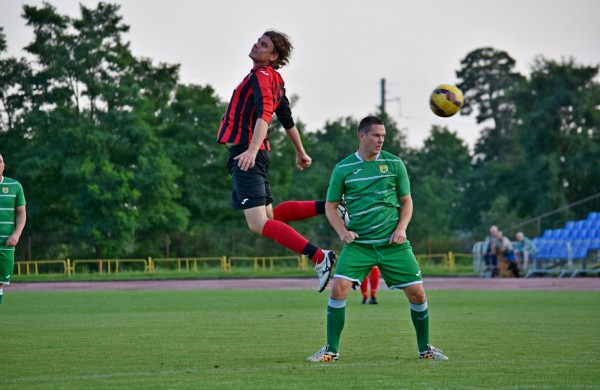 Su „Prelegentais“ Jonavos senjorai pasidalino po tašką