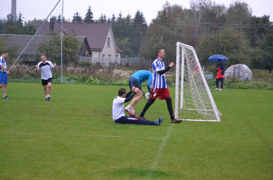 „Veterano“ futbolininkai žengė tvirtą žingsnį nugalėtojų vardų link