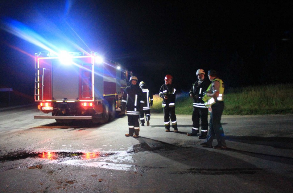 Netoli Jonavos – avarija, susidūrė motociklas ir krovininis automobilis