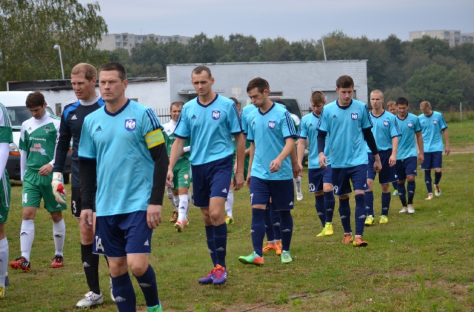 Jonavos futbolininkų kluptelėjimas