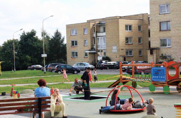 Sugadinti batutai keičiami naujais