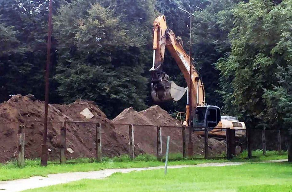 Miesto centre baigiamas griauti buvęs vaikų darželis