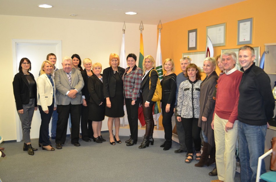 Jonavos kūno kultūros mokytojų viešnagė olimpiniame komitete