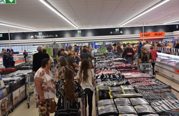 „Lidl“ parduotuvė jau atvėrė duris ir Jonavoje