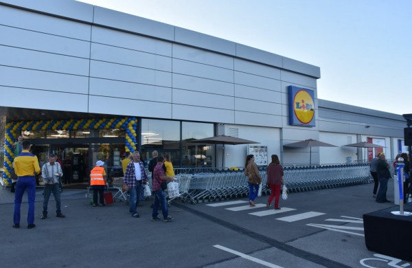 „Lidl“ parduotuvė jau atvėrė duris ir Jonavoje
