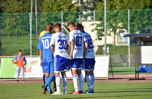 Tikslus Lauryno Stonkaus smūgis atnešė „Lietavai“ pergalę prieš „Utenį“