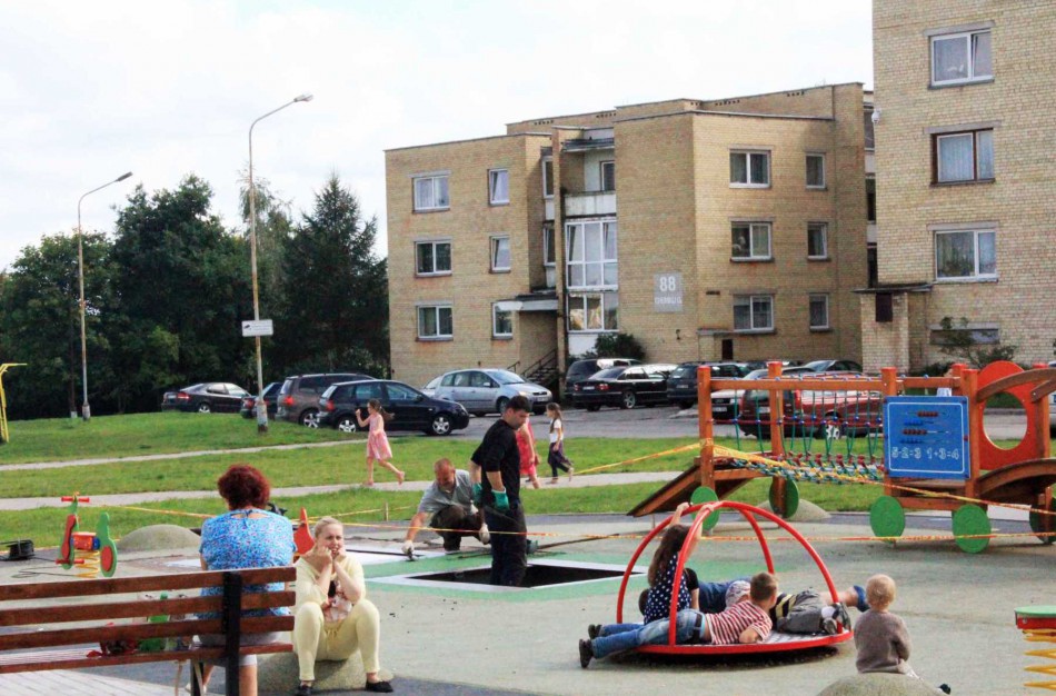 Nustatyta, kas Chemikų gatvėje supjaustė batutą