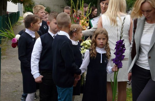 Jonavos mokyklos pasitiko Rugsėjo 1-ąją