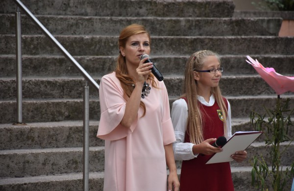 Jonavos mokyklos pasitiko Rugsėjo 1-ąją