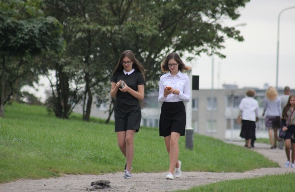 Jonavos mokyklos pasitiko Rugsėjo 1-ąją