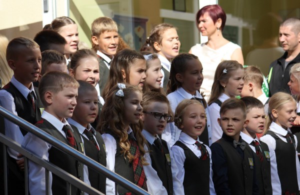 Jonavos mokyklos pasitiko Rugsėjo 1-ąją