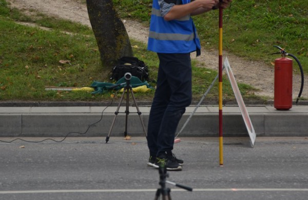 Ralio „Aplink Lietuvą“ dalyviai užsuko ir į Jonavą