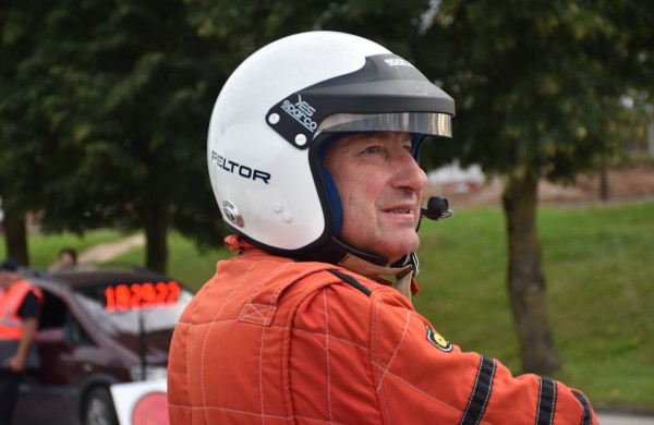 Ralio „Aplink Lietuvą“ dalyviai užsuko ir į Jonavą