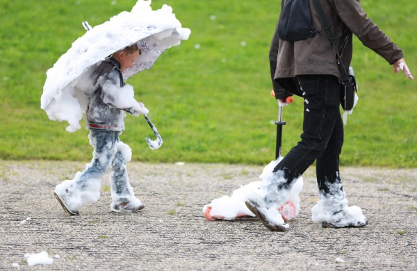 Prie akcijos „Už saugią Lietuvą“ Jonavoje prisijungė Martynas Starkus ir Simona Bandita
