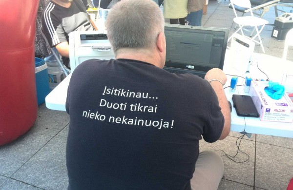 Nacionalinis kraujo centras sunerimęs -kraujo atsargos ties išsekimo riba