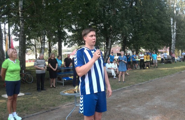 Šventė “Rudens mozaika” dar labiau suartina Šveicarijos bendruomenę