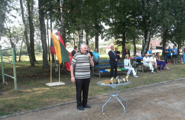 Šventė “Rudens mozaika” dar labiau suartina Šveicarijos bendruomenę