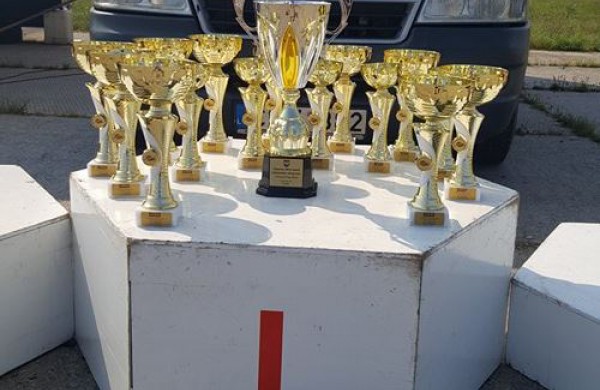 Ruklos aerodrome – automobilių lenktynės