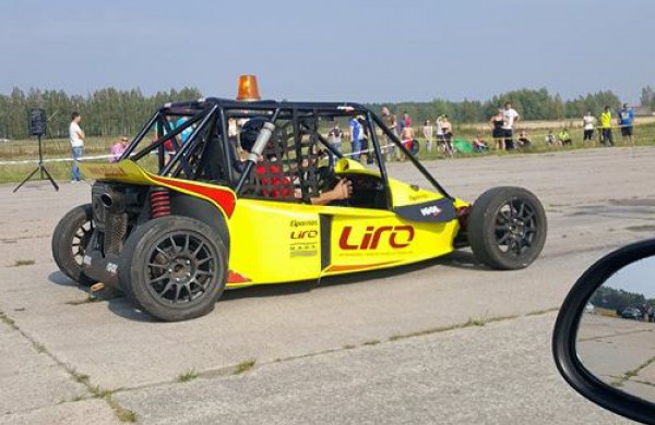 Ruklos aerodrome – automobilių lenktynės