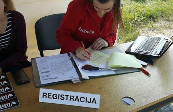 Ruklos aerodrome – automobilių lenktynės